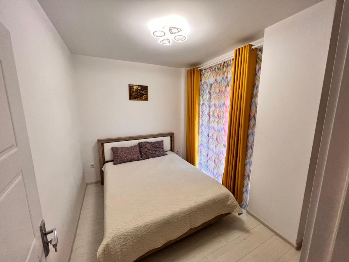 2 Rooms Apartment Airy & Bright Relax ياش المظهر الخارجي الصورة