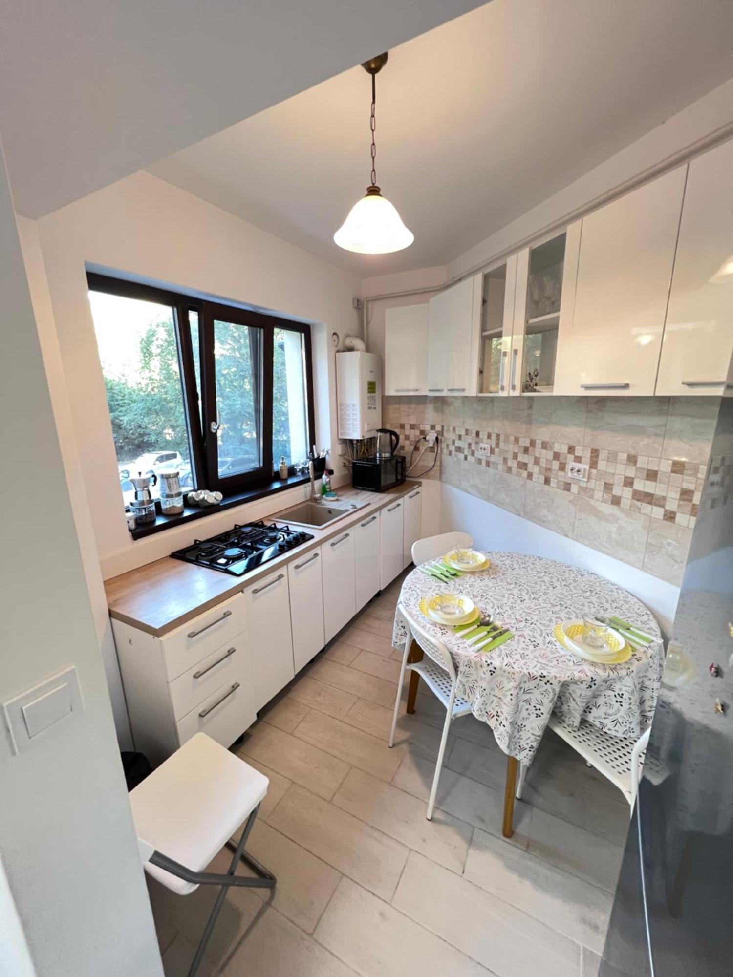 2 Rooms Apartment Airy & Bright Relax ياش المظهر الخارجي الصورة